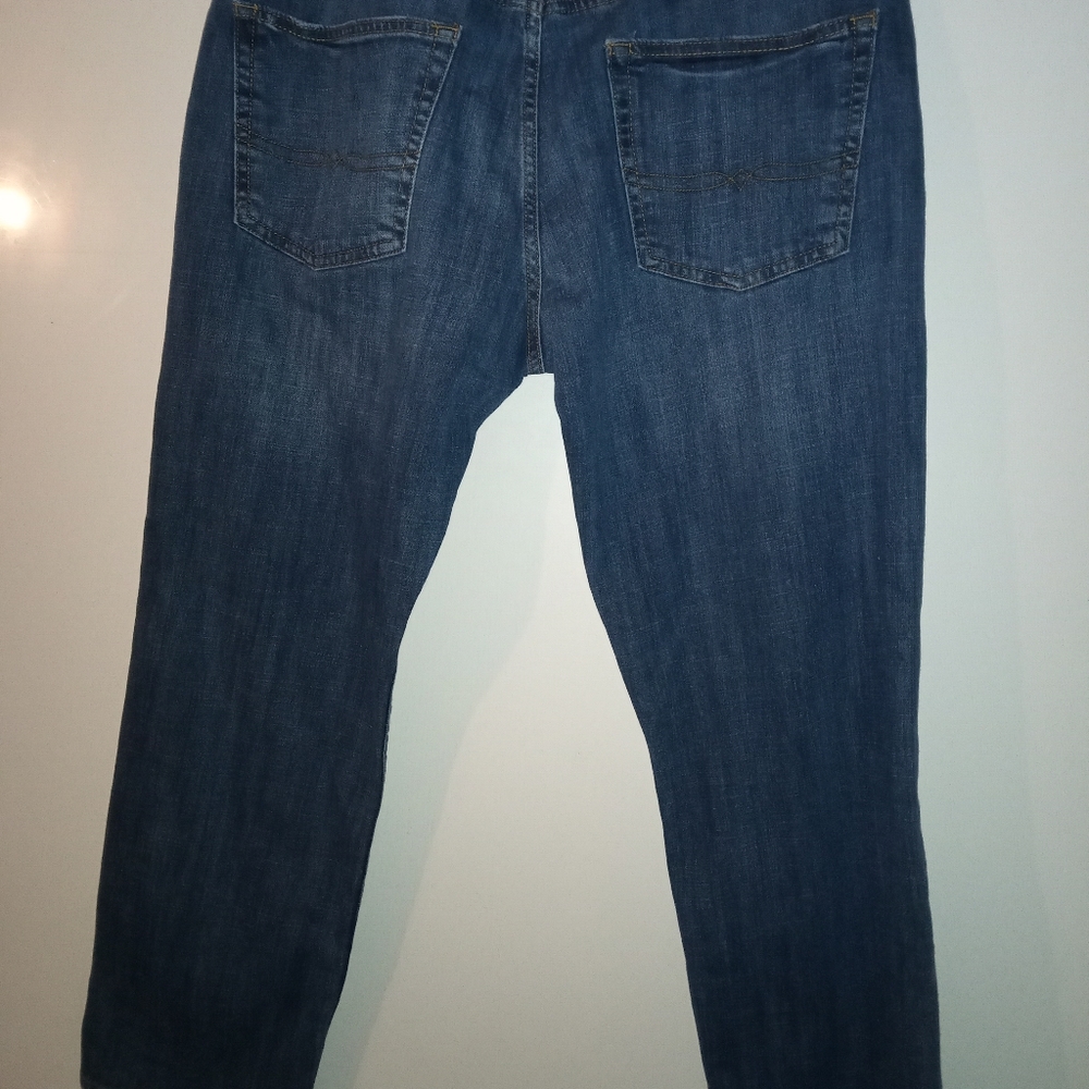 Lucky Brand/ Jeans/size 38/30/dark blue